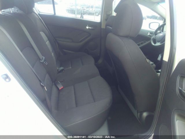 KNAFK4A61G5609025 KIA FORTE LX