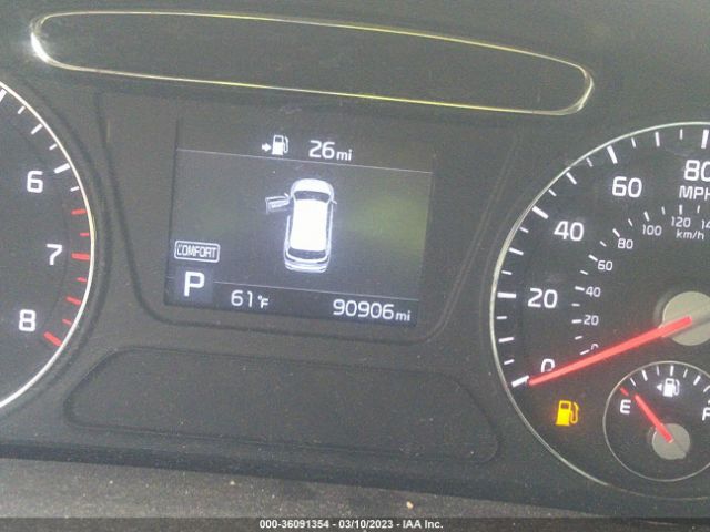 5XYPGDA53KG550852 KIA Sorento Lx V6