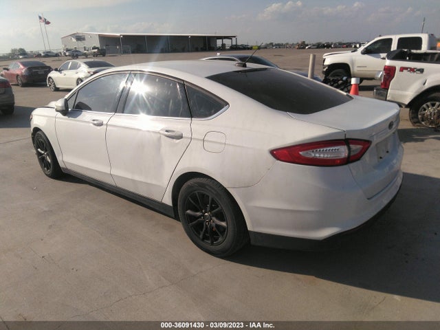Ford FUSION S 2015 3FA6P0G76FR104516 Image 4