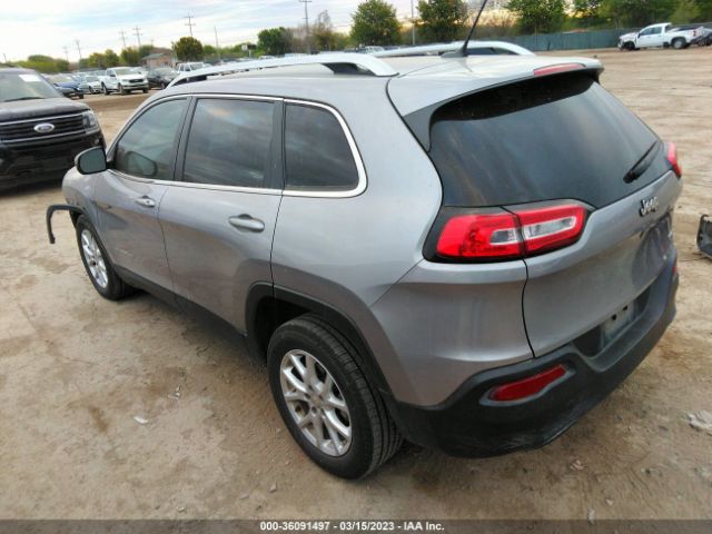 1C4PJLCB4JD577683 Jeep Cherokee Latitude