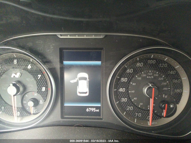 2022 Hyundai Veloster, VIN: KMHT36AH1NU011466