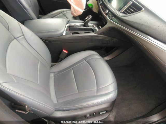 5GAERBKW9KJ241773 Buick Enclave Essence