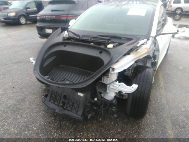 5YJ3E1EB8NF194848 Tesla Model 3 Long Range