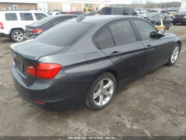 WBA3B1C55EK131132 BMW 3 Series 320i