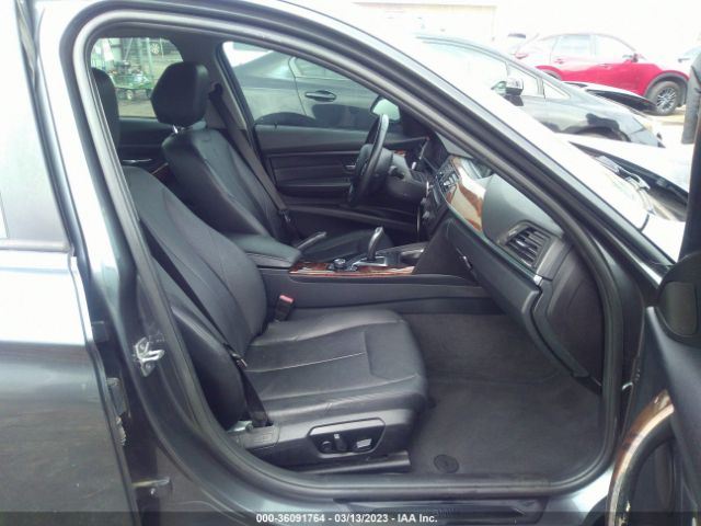 WBA3B1C55EK131132 BMW 3 Series 320i