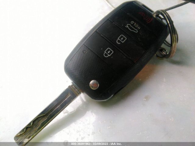 5XXGM4A75EG334987 KIA Optima Lx