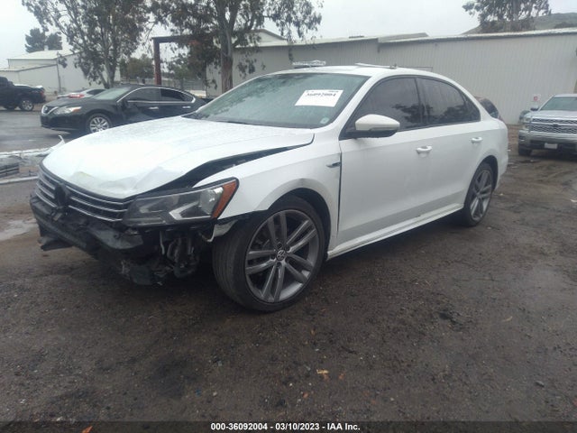1VWAA7A31JC010620 Volkswagen Passat 2.0t S/r-line
