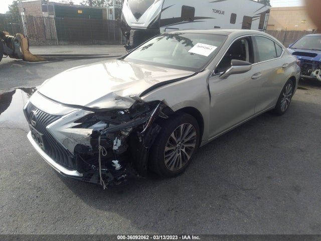 58ABZ1B16KU020781 Lexus Es Es 350