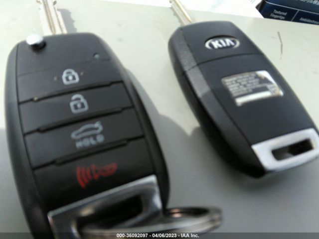 KNAFX4A68G5450408 KIA FORTE LX