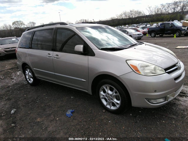 2004 TOYOTA SIENNA XLE VIN: 5TDZA22C04S206252
