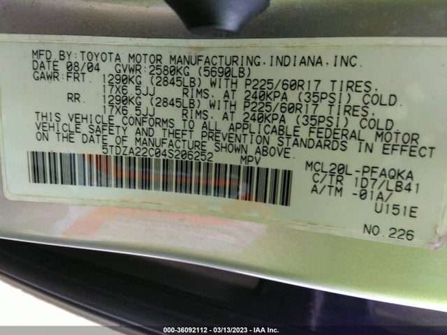 2004 TOYOTA SIENNA XLE VIN: 5TDZA22C04S206252