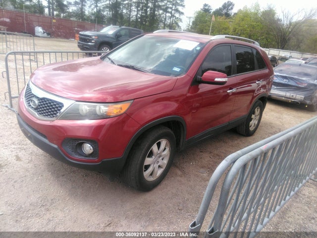 2011 KIA SORENTO LX VIN: 5XYKT4A14BG085145