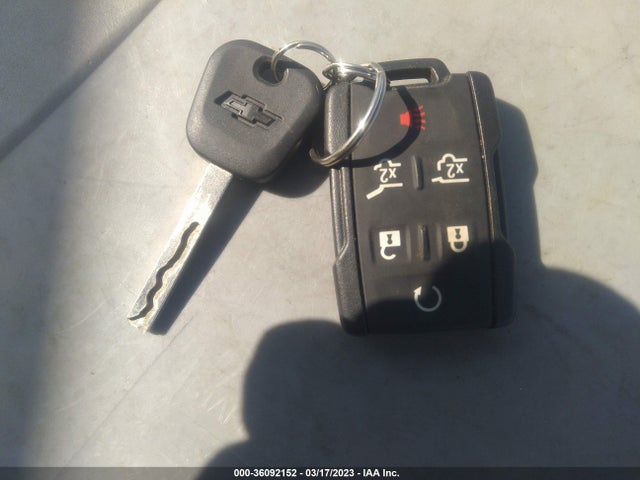 Chevrolet Tahoe Lt 2018 1GNSKBKC1JR277217 Image 3