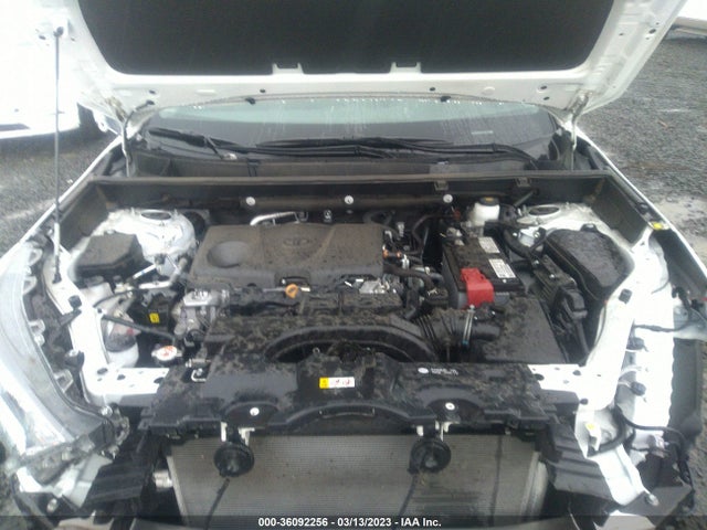 2021 TOYOTA RAV4 XLE VIN: 2T3P1RFV7MC227630