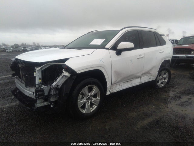 2021 TOYOTA RAV4 XLE VIN: 2T3P1RFV7MC227630