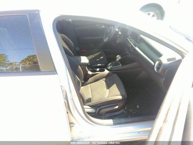 2020 KIA FORTE LXS VIN: 3KPF24AD2LE152595