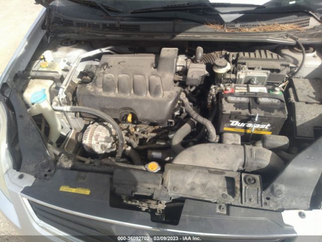 3N1AB6AP9CL660447 Nissan Sentra 2.0 S