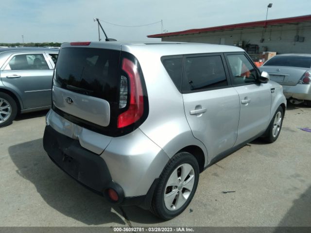 KNDJN2A29F7807828 KIA Soul Base