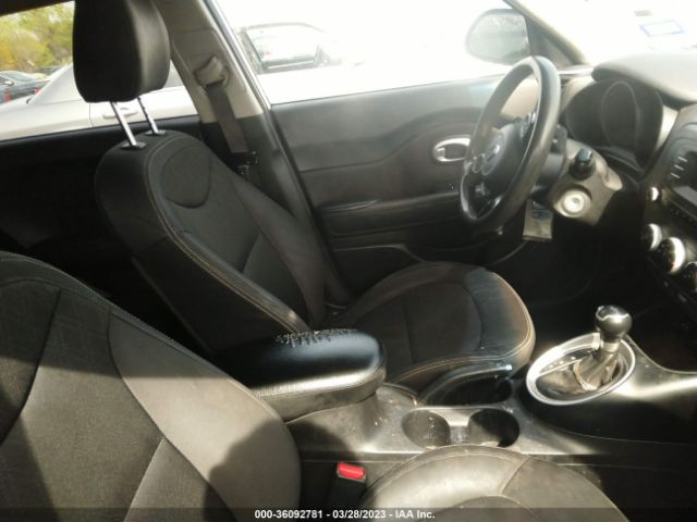 KNDJN2A29F7807828 KIA Soul Base