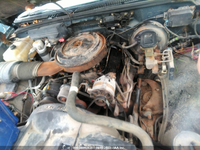 1988 CHEVROLET GMT-400 C1500 VIN: 2GCEC14K1J1253154