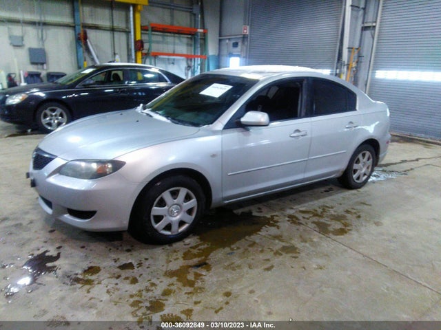 2006 MAZDA MAZDA3 I VIN: JM1BK12FX61445925