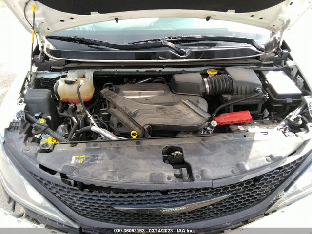 Chrysler Pacifica Touring L Plus 2018 2C4RC1EGXJR321450 Image 10