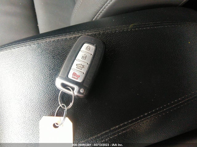 2015 Hyundai Sonata, VIN: KMHEC4A47FA128045
