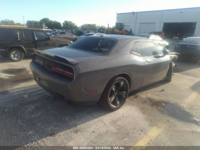 2C3CDZBT7HH594272 Dodge Challenger R/t
