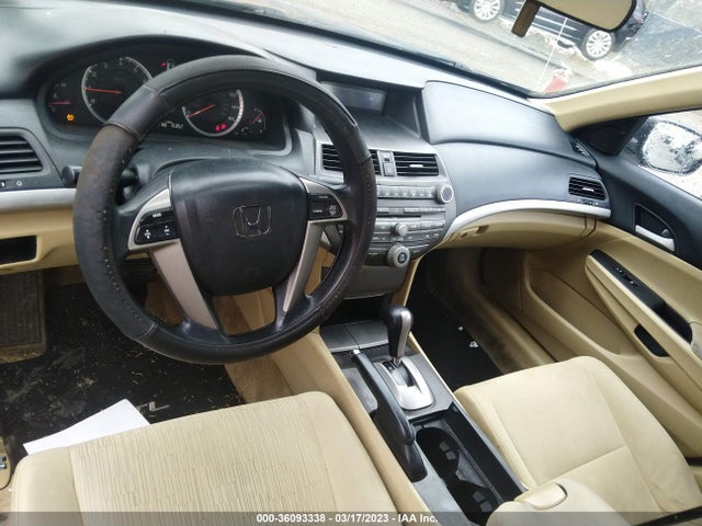 Honda ACCORD SDN 2011 1HGCP2F4XBA121762 Image 6