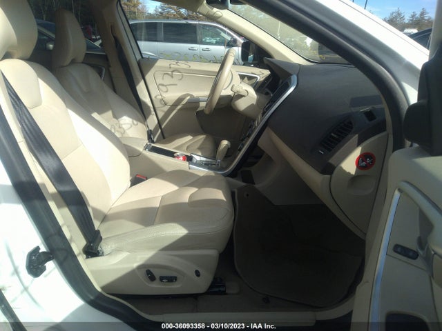 2012 VOLVO XC60 3.2L VIN: YV4940DZXC2254826