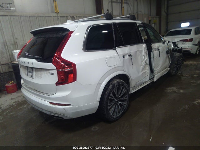 2021 VOLVO XC90 MOMENTUM VIN: YV4102PK7M1687949