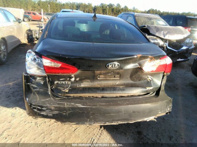 KNAFK4A6XG5504032 KIA FORTE LX