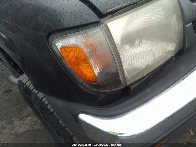 1998 TOYOTA TACOMA VIN: 4TASM92N2WZ153831