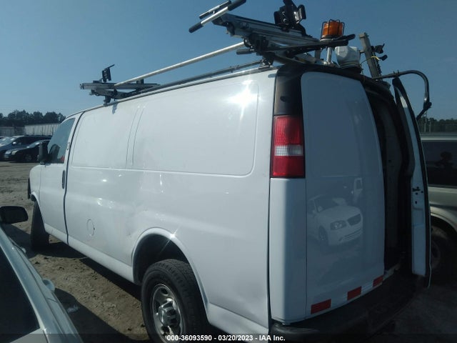 2017 Chevrolet Express, VIN: 1GCWGAFF2H1242625