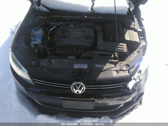 3VWD17AJ2EM431312 Volkswagen Jetta Sedan Se W/connectivity