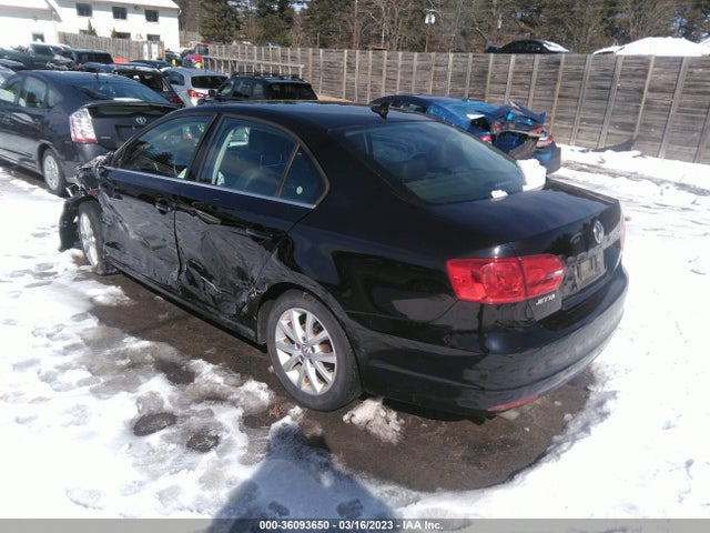 3VWD17AJ2EM431312 Volkswagen Jetta Sedan Se W/connectivity