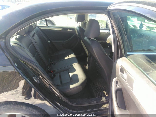 3VWD17AJ2EM431312 Volkswagen Jetta Sedan Se W/connectivity