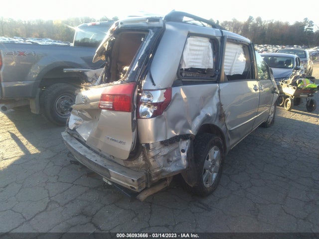 2004 TOYOTA SIENNA XLE VIN: 5TDZA22C64S217871