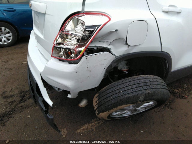 Chevrolet TRAX LS 2022 KL7CJNSM1NB545415 Image 6