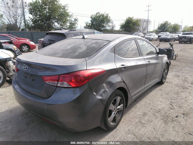 2013 HYUNDAI ELANTRA GLS VIN: 5NPDH4AE7DH337981