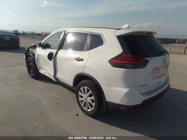 Nissan ROGUE S 2017 5N1AT2MT7HC843890 Image 4