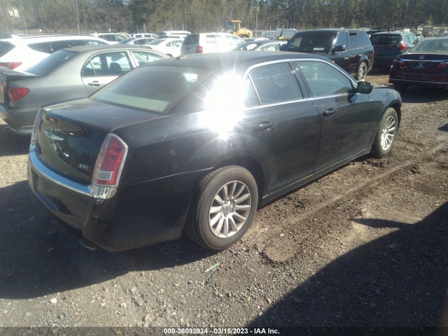 2C3CCAAG0EH119194 Chrysler 300