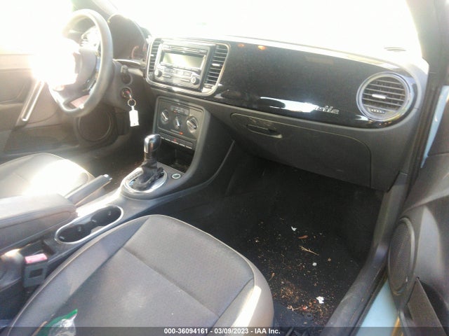 3VWF17AT9FM647878 Volkswagen Beetle Coupe 1.8t Fleet Edition