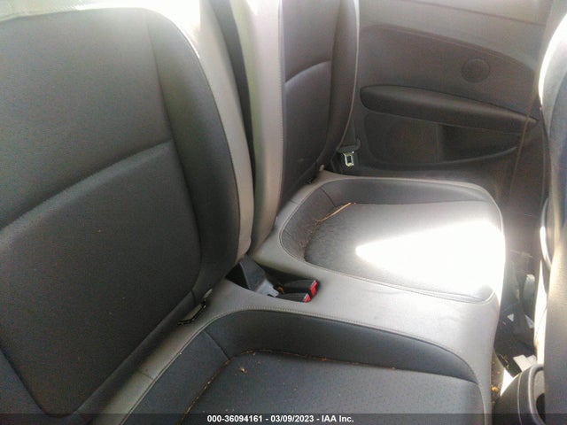 3VWF17AT9FM647878 Volkswagen Beetle Coupe 1.8t Fleet Edition