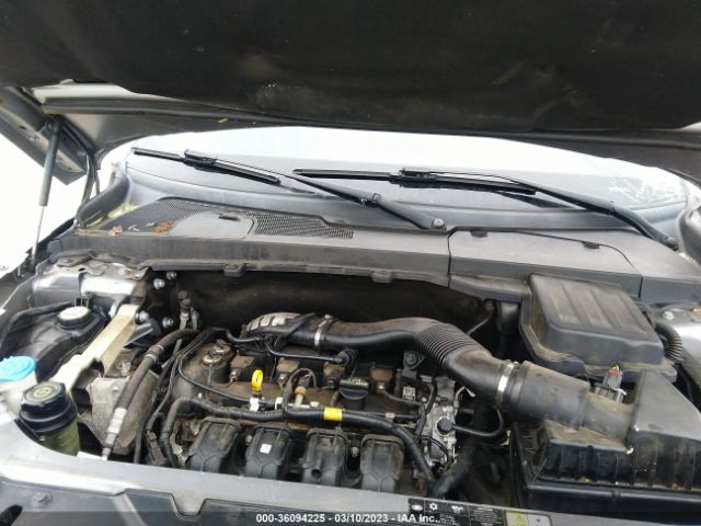 SALFR2BG0FH421273 Land Rover LR2 HSE
