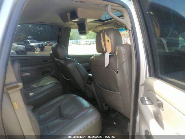 Chevrolet Tahoe Lt 2004 1GNEC13ZX4J306367 Image 9