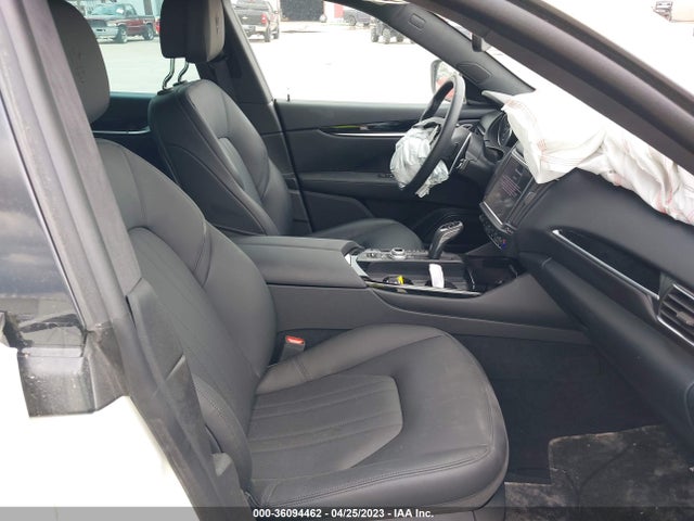 2023 MASERATI LEVANTE MODENA VIN: ZN661YUM2PX414531