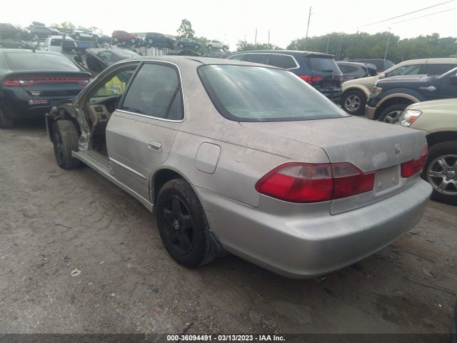 1998 HONDA ACCORD SDN EX VIN: 1HGCG1650WA060107