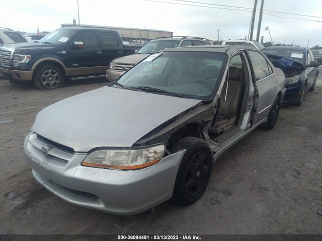 1998 HONDA ACCORD SDN EX VIN: 1HGCG1650WA060107
