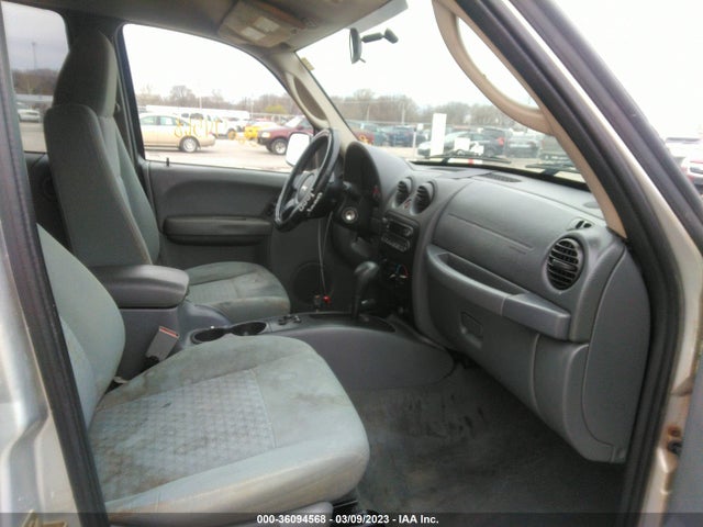 2006 JEEP LIBERTY SPORT VIN: 1J4GL48KX6W218045